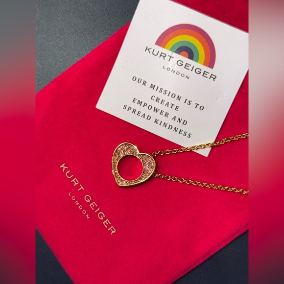 *NWT* Kurt Geiger London Pav Heart Short Pendant Necklace - Picture 1 of 14